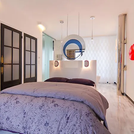 Studios Bed & Breakfast - Le Jardin De Montmartre Bed & Breakfast Paris